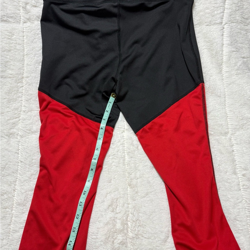 Wisconsin Badgers Leggings Women’s sz 8/10 (Med)